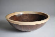 Rimmed/Footed Bowls